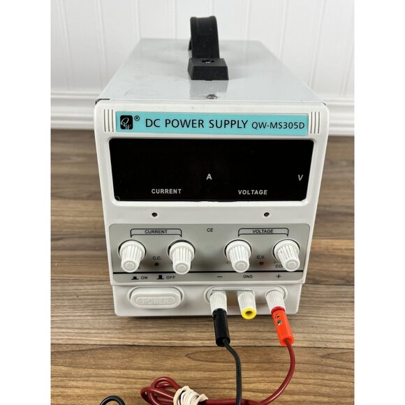 DC Voltage Regulator Power Supply QW-MS305D Output 0-30V 0-5A 100-120V AC - Picture 4 of 9